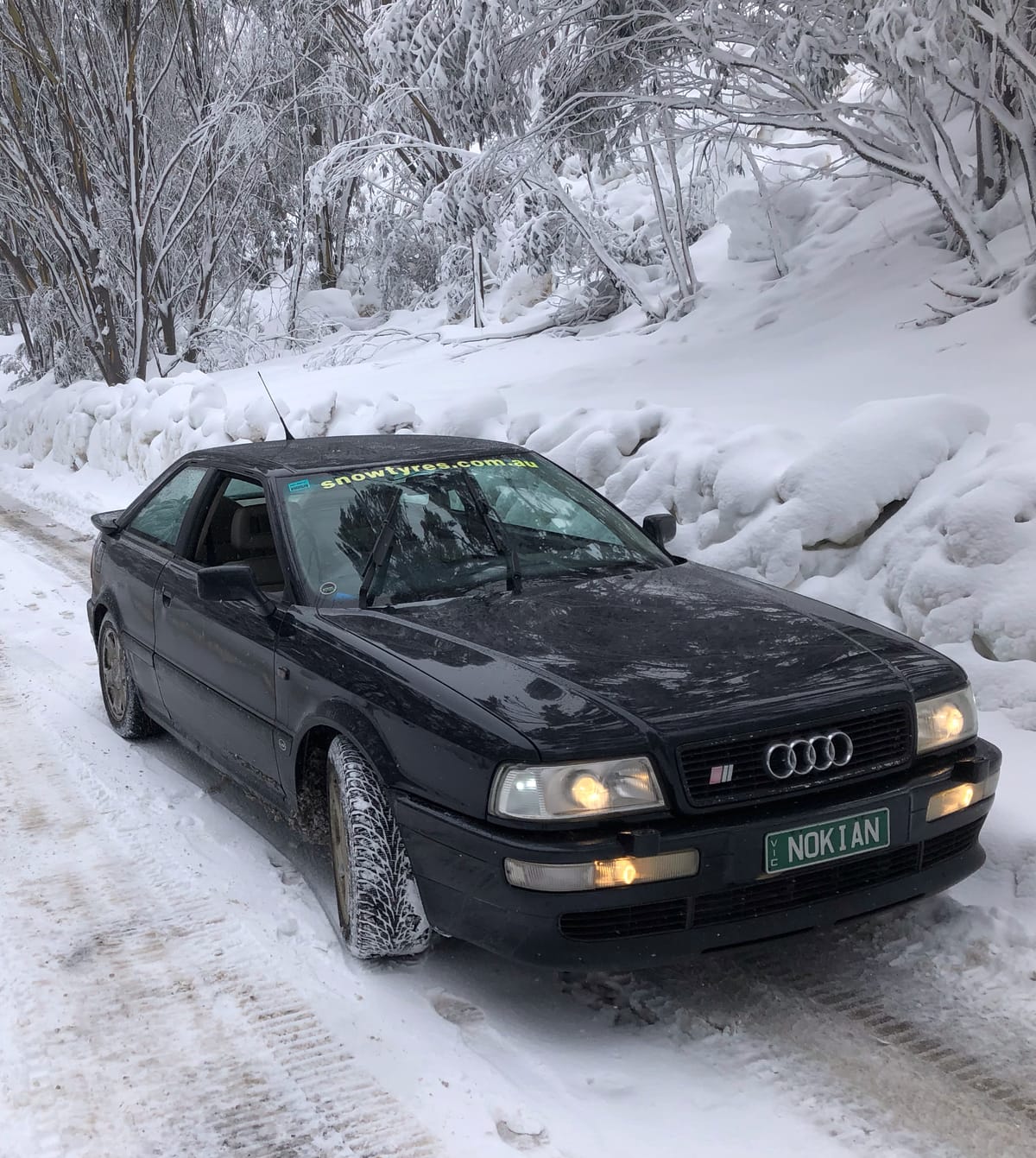 Arrive in the snow safely with correct tyres and snow chains Post feature image