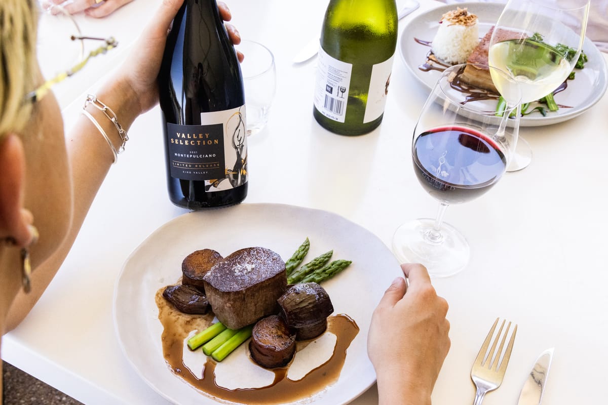 Award winning wines and delicious cuisine Post feature image