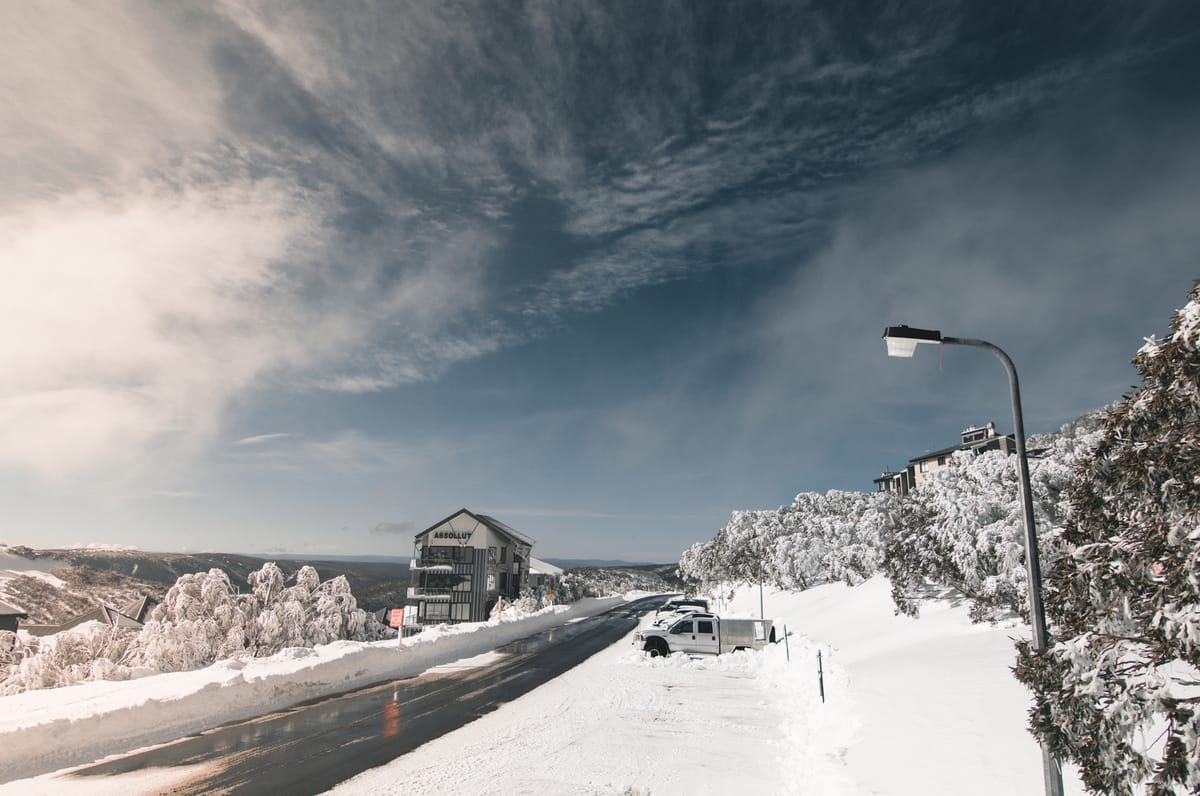 Mt Hotham, Falls Creek early bird deals Post feature image
