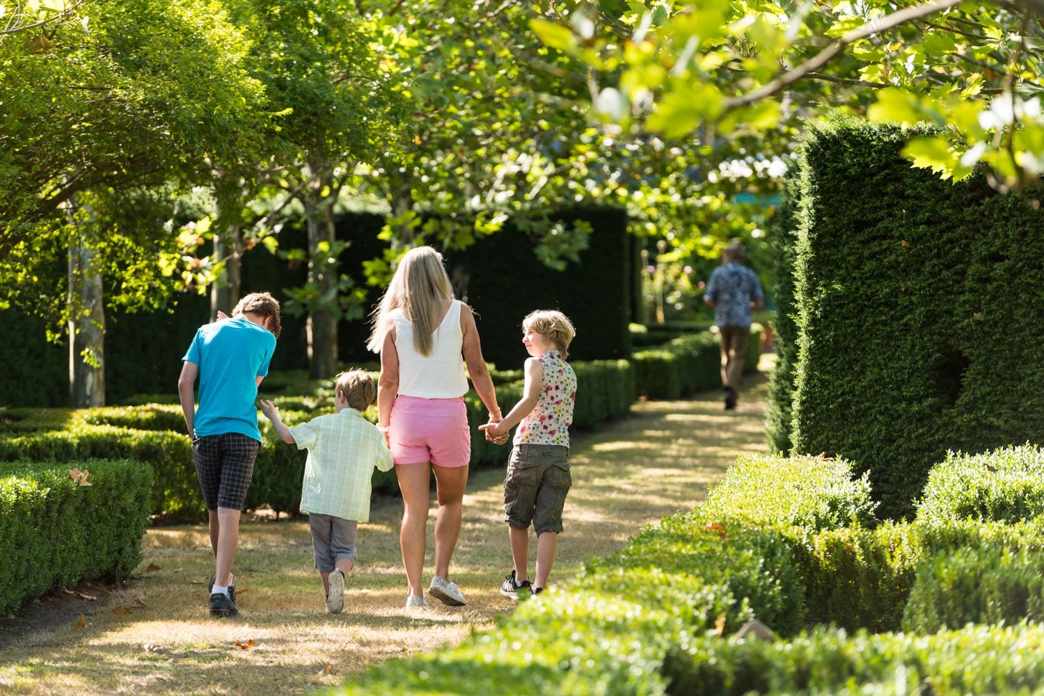 An enchanting garden and gallery awaits Post image