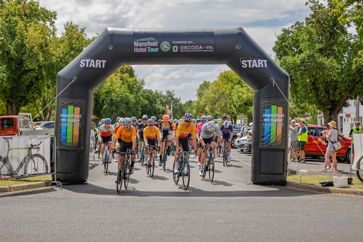 Mansfield Hotel Tour a wonderful success Post image